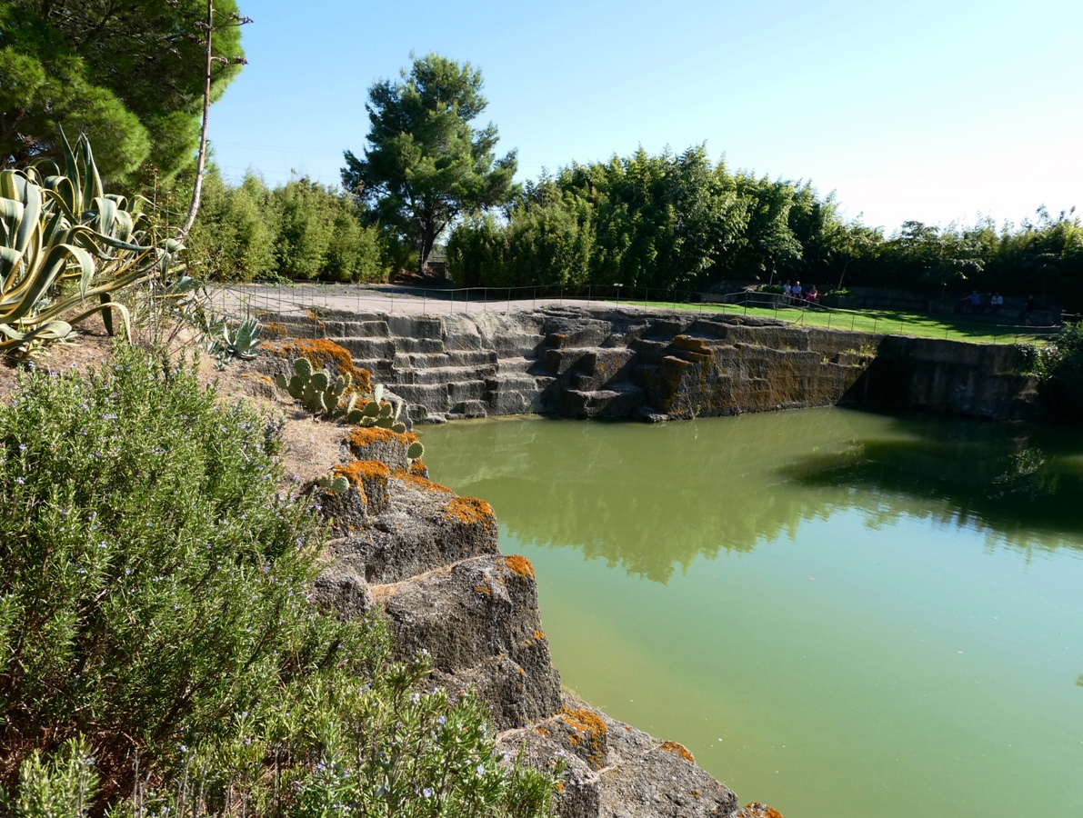 Jardin de Saint Adrien, Servian