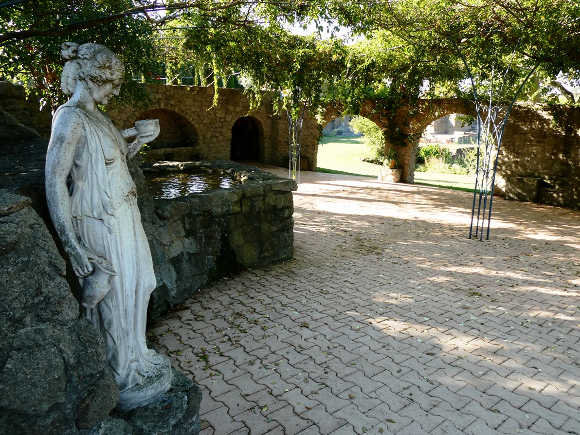 Jardin de Saint Adrien, Servian